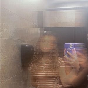 Meet your Posher, Nicoly